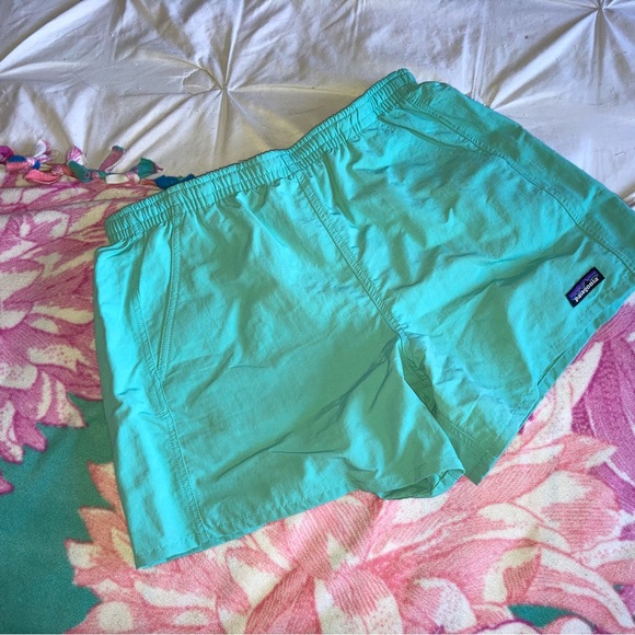 Patagonia Pants - Women’s Patagonia 5” Baggies